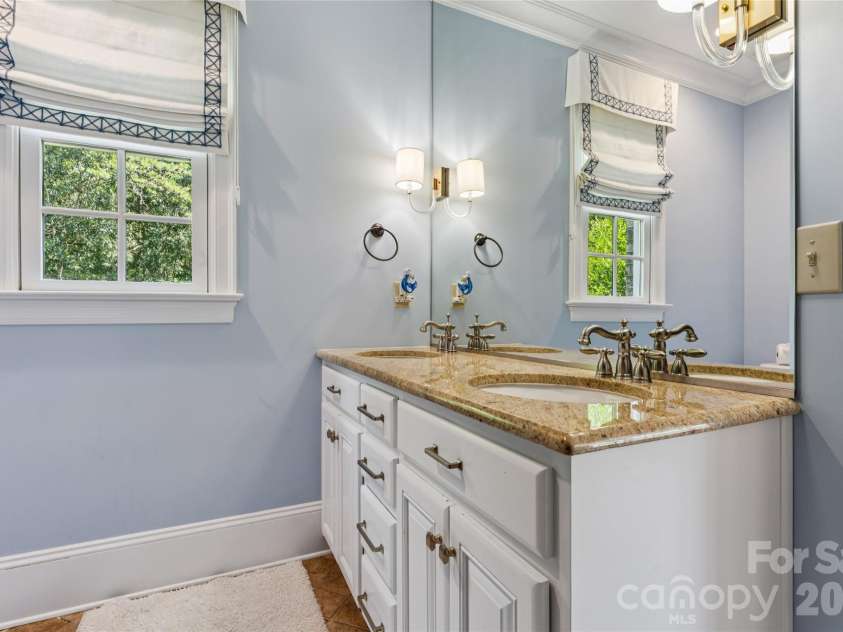 3637 Richwood Circle, Kannapolis, NC 28081.  MLS# CAR4397147, YatesRealty ID 37935. 