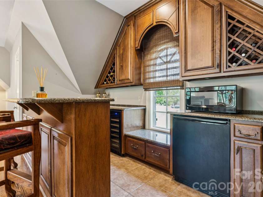 3637 Richwood Circle, Kannapolis, NC 28081.  MLS# CAR4397147, YatesRealty ID 37935. 