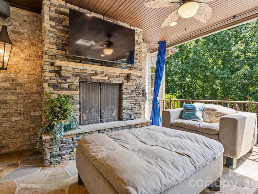 3637 Richwood Circle, Kannapolis, NC 28081.  MLS# CAR4397147, YatesRealty ID 37935. 