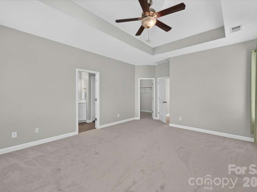 1030 Kaiser Way, Fort Mill, SC 29715.  MLS# CAR4397966, YatesRealty ID 37936. Primary Suite