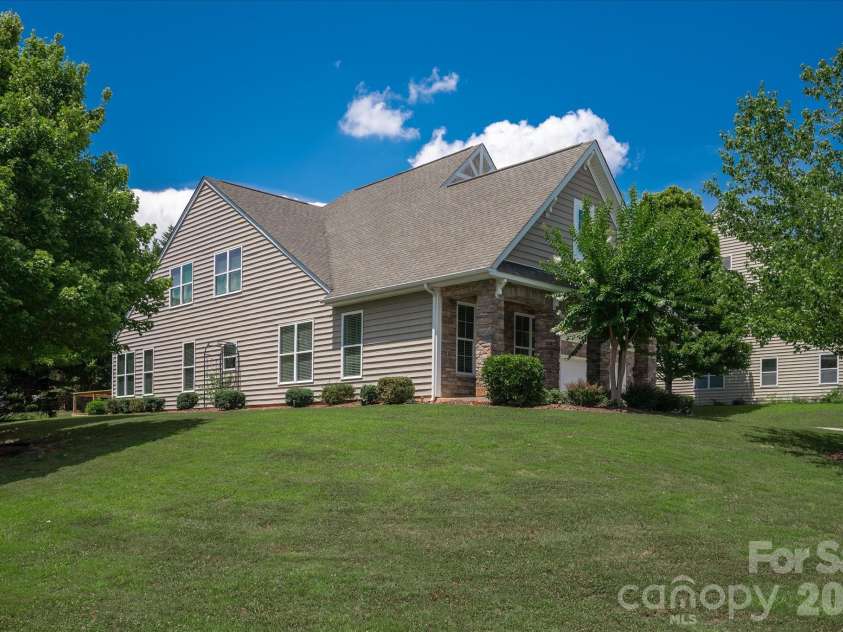 1030 Kaiser Way, Fort Mill, SC 29715.  MLS# CAR4397966, YatesRealty ID 37936. Side Exterior