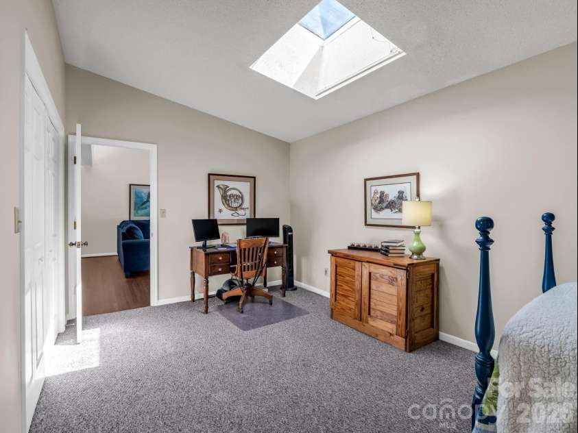 251 Carolina Drive, Tryon, NC 28782.  MLS# CAR4405426, YatesRealty ID 37939. Office/flex space