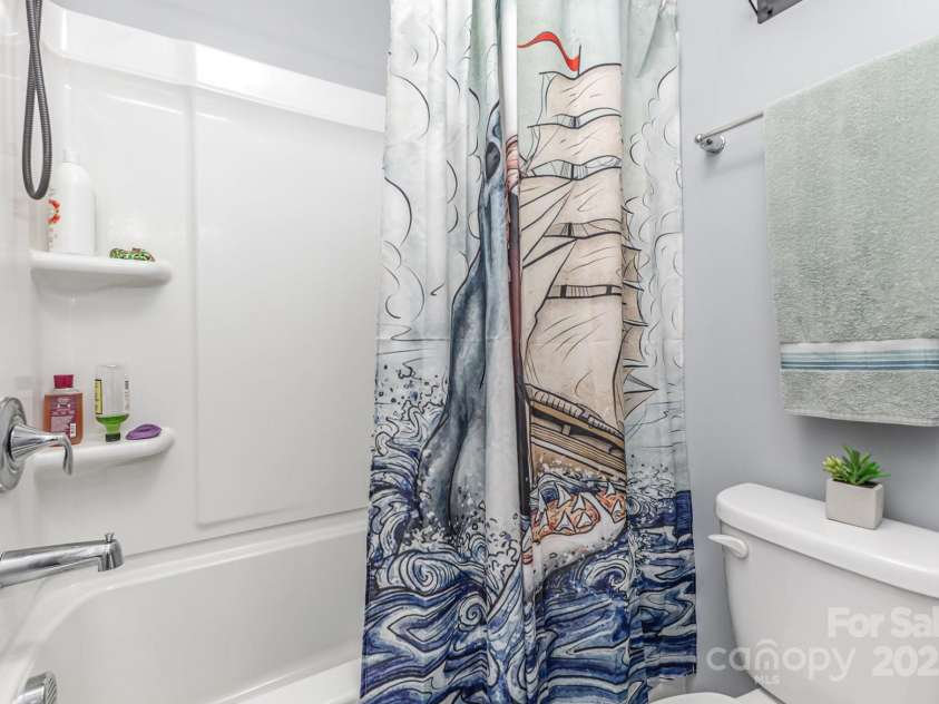 133 Lassen Lane, Mooresville, NC 28117.  MLS# CAR4288046, YatesRealty ID 3794. 