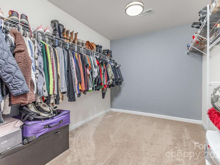 133 Lassen Lane, Mooresville, NC 28117.  MLS# CAR4288046, YatesRealty ID 3794. 