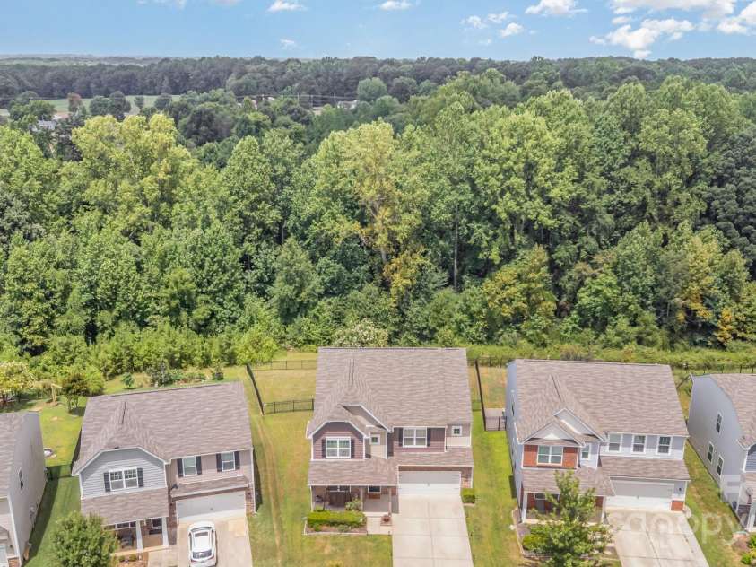 133 Lassen Lane, Mooresville, NC 28117.  MLS# CAR4288046, YatesRealty ID 3794. 