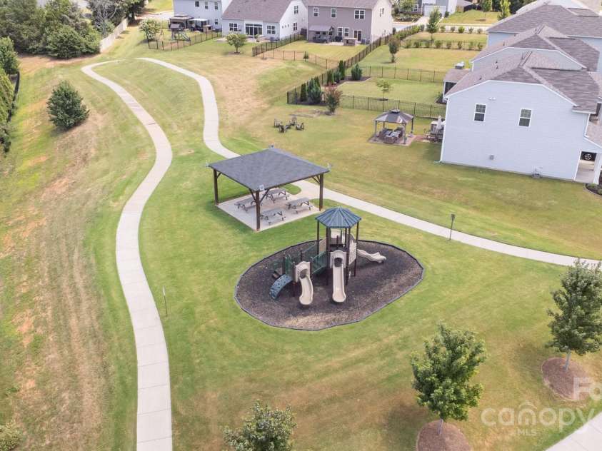 133 Lassen Lane, Mooresville, NC 28117.  MLS# CAR4288046, YatesRealty ID 3794. 