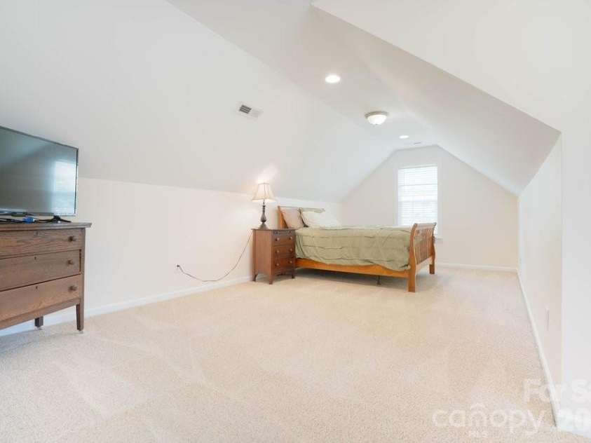147 Honeysuckle Creek Loop, Mooresville, NC 28117.  MLS# CAR4368793, YatesRealty ID 37940. Bonus Room on Upper Level