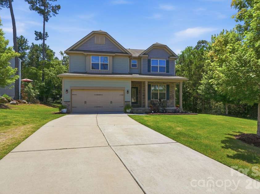 4870 Summerside Drive, Clover, SC 29710.  MLS# CAR4394846, YatesRealty ID 37943. Front