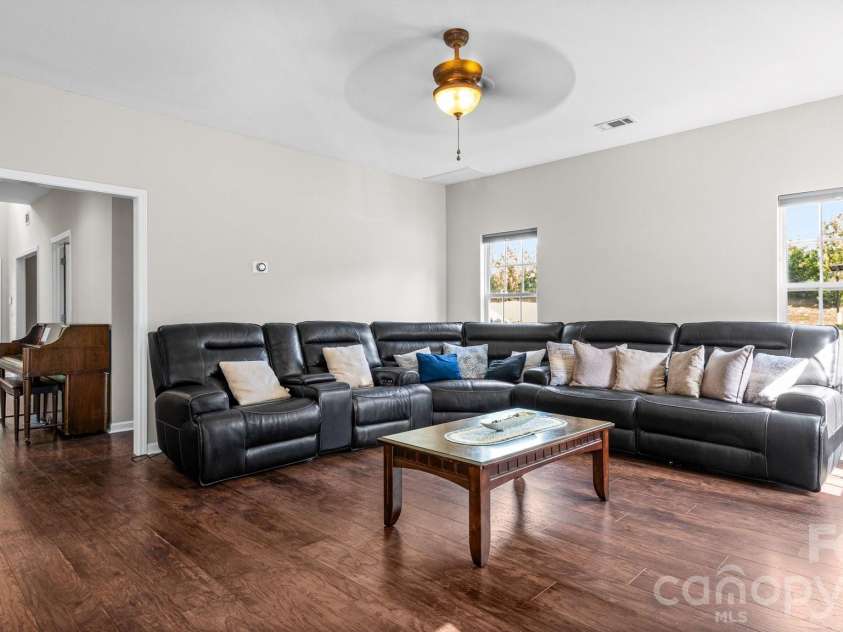 2001 Choke Berry Way, Waxhaw, NC 28173.  MLS# CAR4401025, YatesRealty ID 37947. 