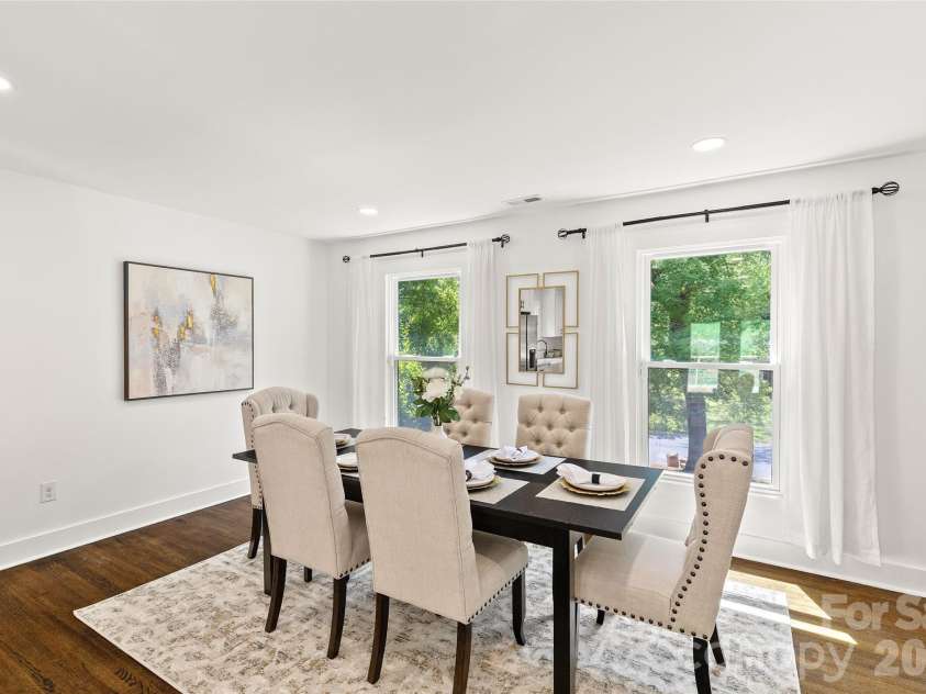 5416 Londonderry Road, Charlotte, NC 28210.  MLS# CAR4401068, YatesRealty ID 37948. 