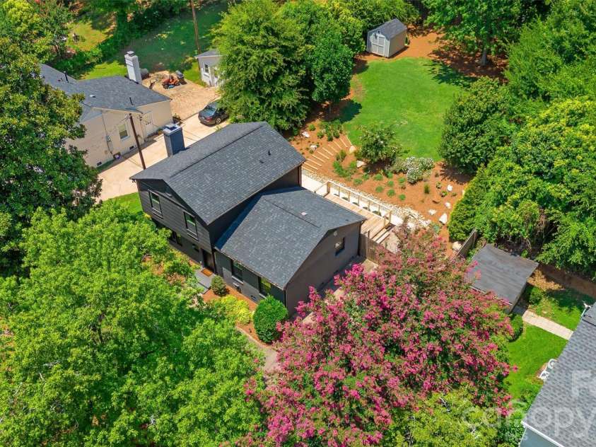 5416 Londonderry Road, Charlotte, NC 28210.  MLS# CAR4401068, YatesRealty ID 37948. 