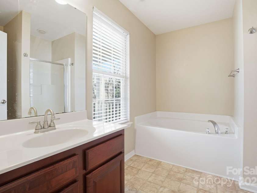 11635 Truan Lane, Cornelius, NC 28031.  MLS# CAR4320927, YatesRealty ID 3795. 