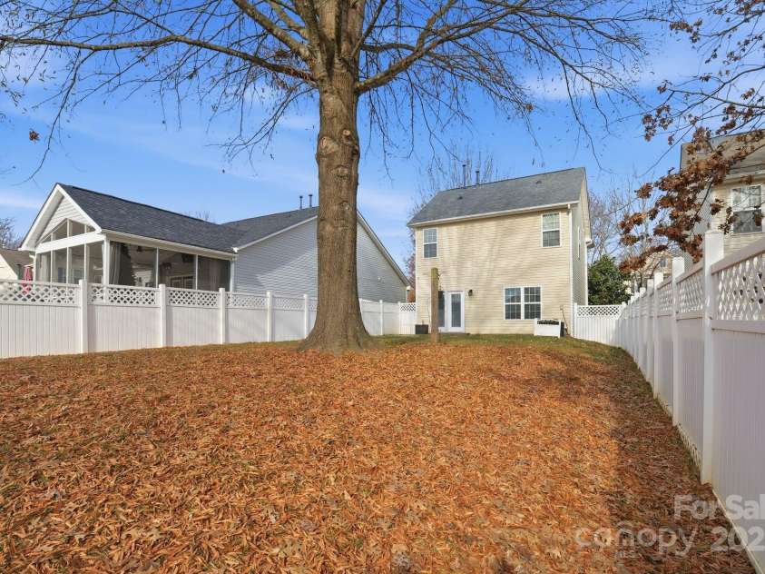 11635 Truan Lane, Cornelius, NC 28031.  MLS# CAR4320927, YatesRealty ID 3795. 