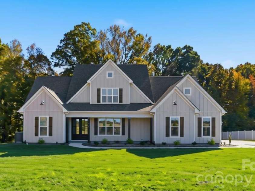 4105 Parkwood School Road, Monroe, NC 28112.  MLS# CAR4402329, YatesRealty ID 37950. 