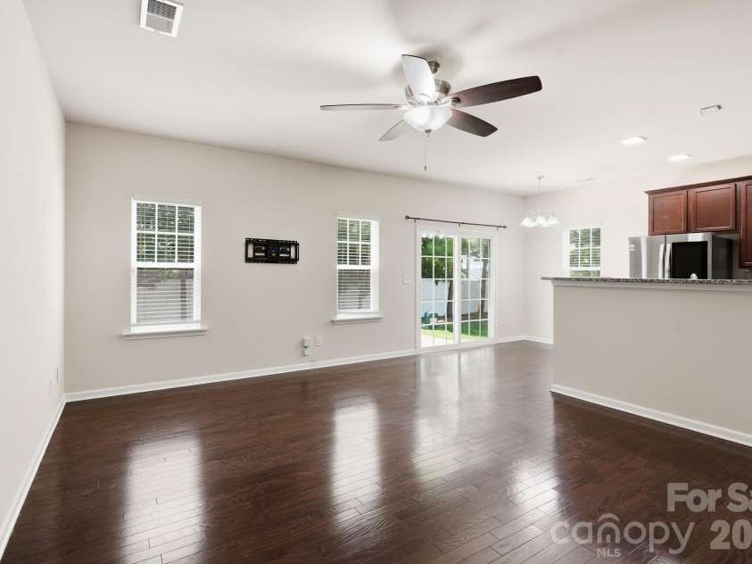7323 Jane Parks Way, Charlotte, NC 28217.  MLS# CAR4402584, YatesRealty ID 37952. 