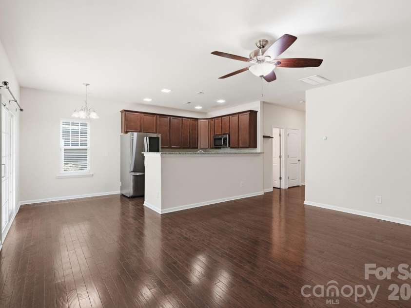 7323 Jane Parks Way, Charlotte, NC 28217.  MLS# CAR4402584, YatesRealty ID 37952. 
