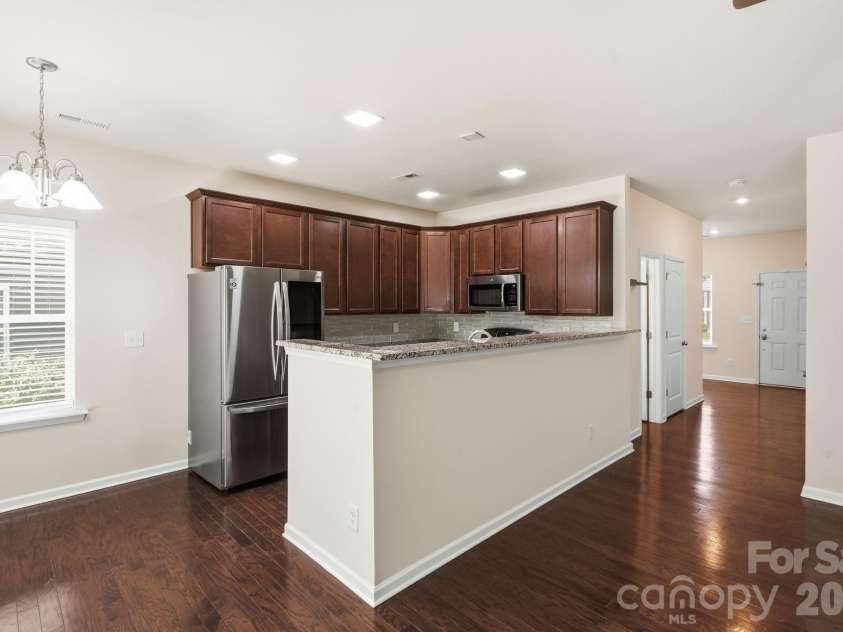 7323 Jane Parks Way, Charlotte, NC 28217.  MLS# CAR4402584, YatesRealty ID 37952. 