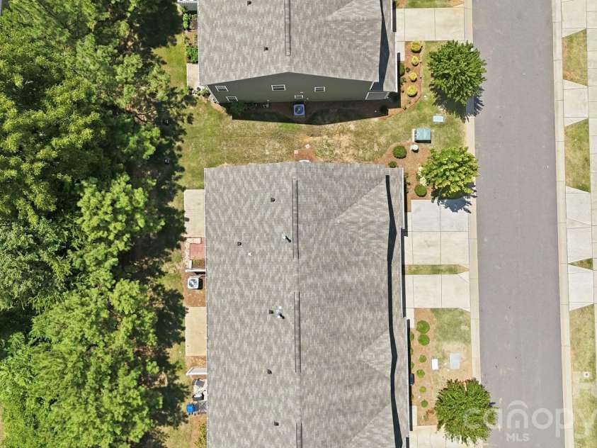 7323 Jane Parks Way, Charlotte, NC 28217.  MLS# CAR4402584, YatesRealty ID 37952. 