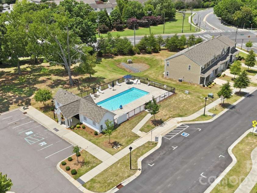 7323 Jane Parks Way, Charlotte, NC 28217.  MLS# CAR4402584, YatesRealty ID 37952. 