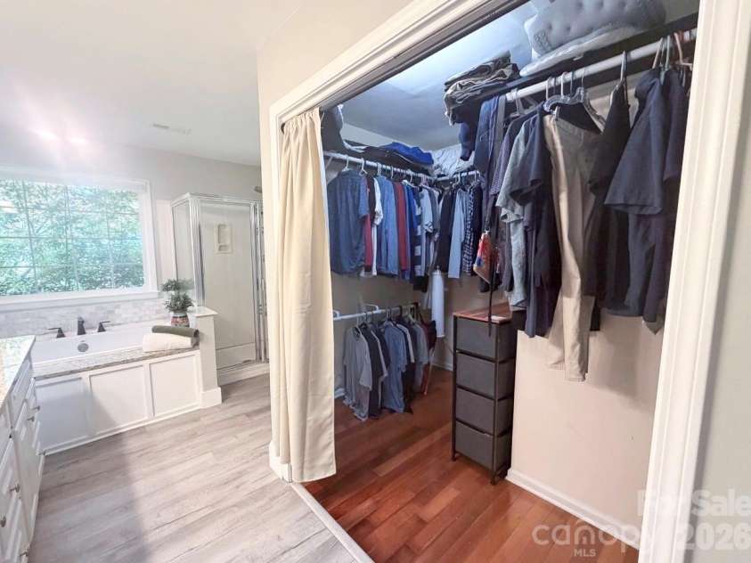 3267 Roberta Farms Court, Concord, NC 28027.  MLS# CAR4403102, YatesRealty ID 37953. 