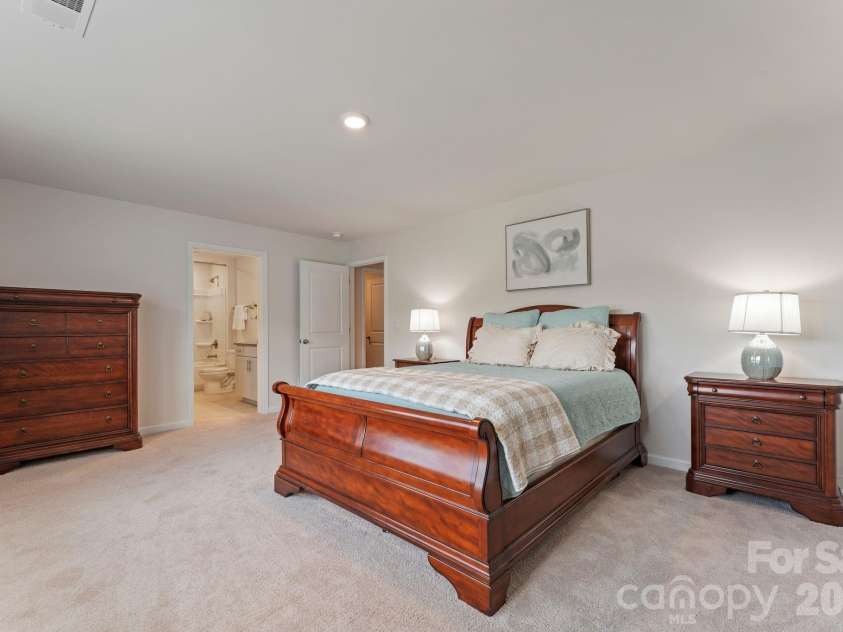 2409 Napa Terrace, Lake Wylie, SC 29710.  MLS# CAR4403646, YatesRealty ID 37954. 