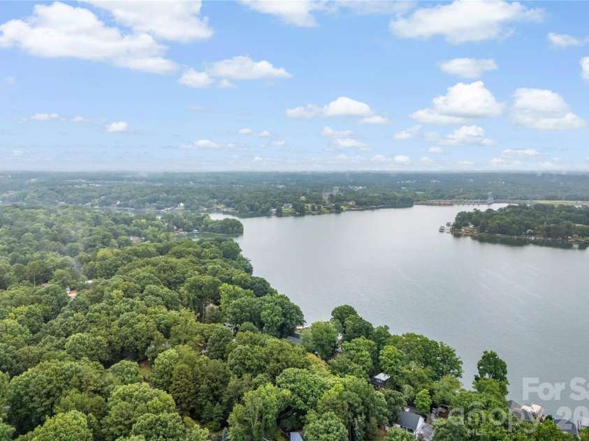2087 Marquesas Avenue, Tega Cay, SC 29708.  MLS# CAR4403387, YatesRealty ID 37956. 
