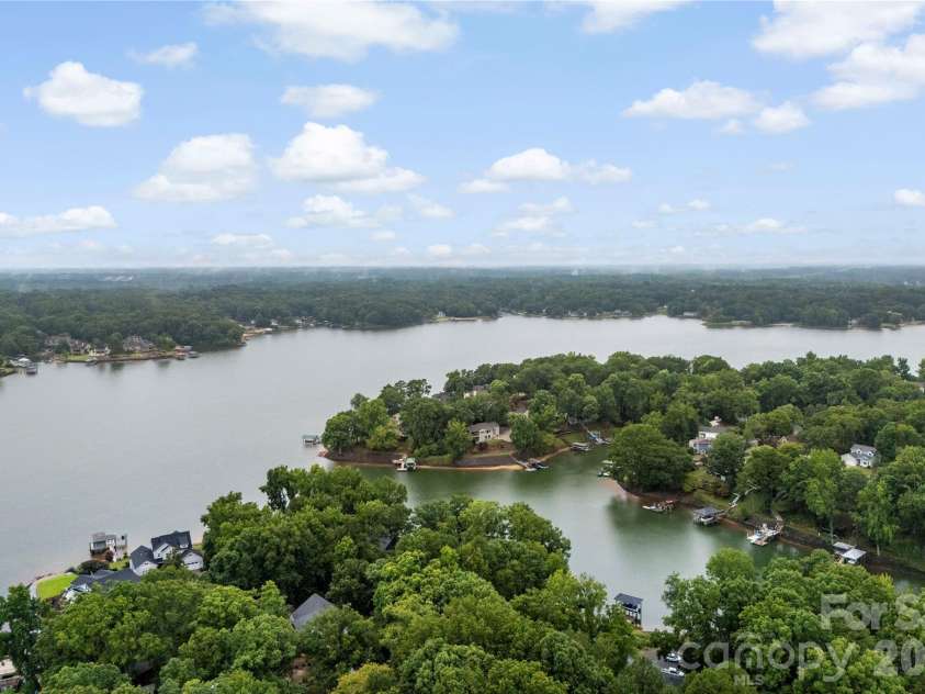 2087 Marquesas Avenue, Tega Cay, SC 29708.  MLS# CAR4403387, YatesRealty ID 37956. 