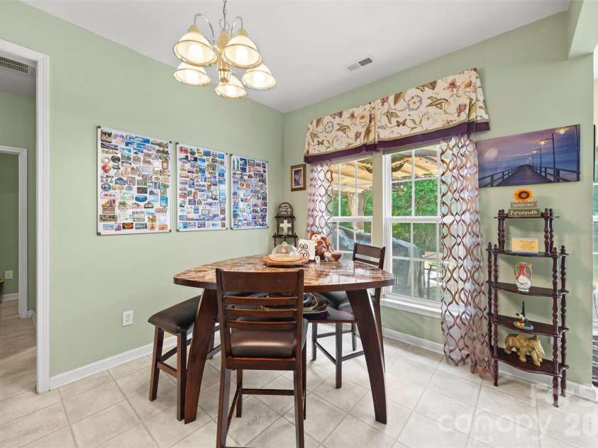 659 Cheval Drive, Fort Mill, SC 29708.  MLS# CAR4400610, YatesRealty ID 37957. 