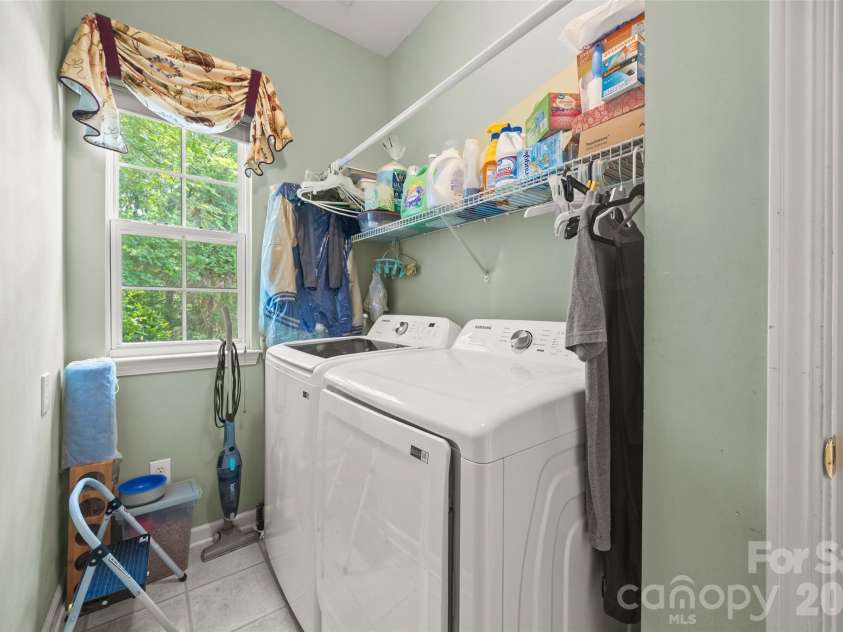 659 Cheval Drive, Fort Mill, SC 29708.  MLS# CAR4400610, YatesRealty ID 37957. 
