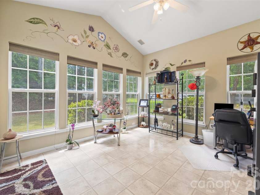 659 Cheval Drive, Fort Mill, SC 29708.  MLS# CAR4400610, YatesRealty ID 37957. 