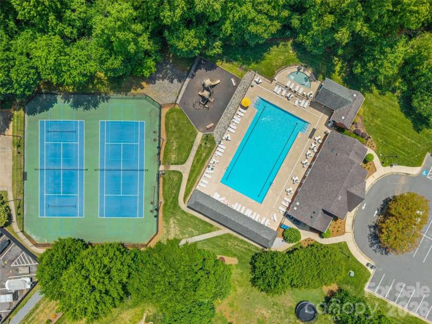 659 Cheval Drive, Fort Mill, SC 29708.  MLS# CAR4400610, YatesRealty ID 37957. 