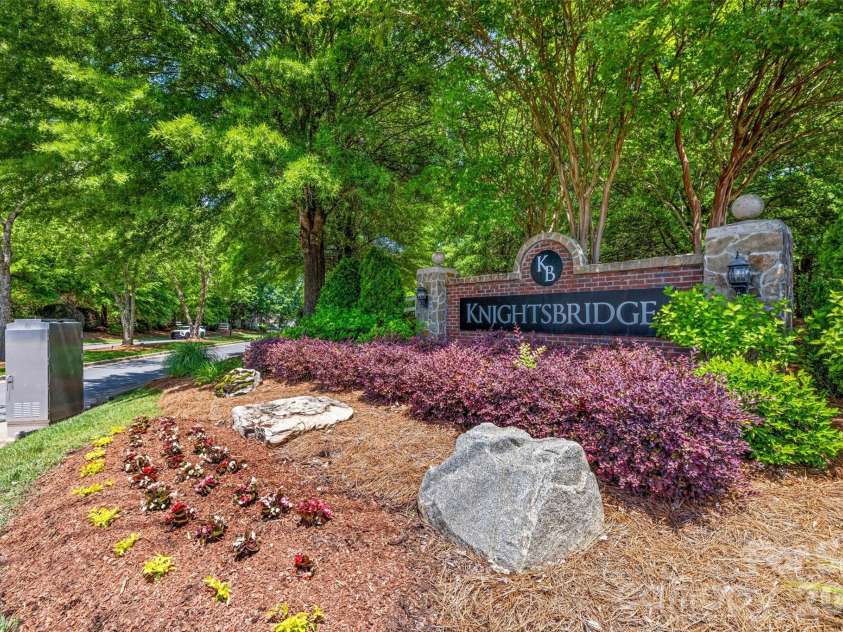 659 Cheval Drive, Fort Mill, SC 29708.  MLS# CAR4400610, YatesRealty ID 37957. 