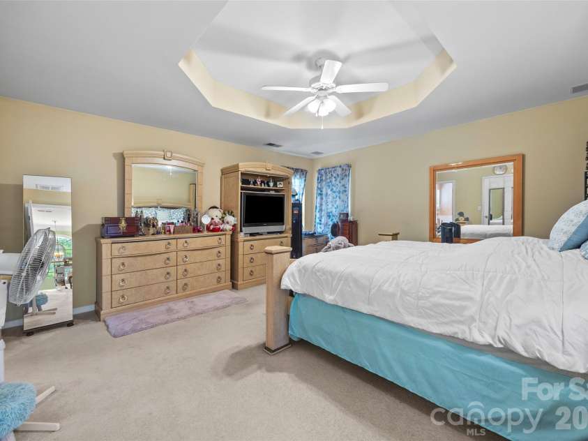 659 Cheval Drive, Fort Mill, SC 29708.  MLS# CAR4400610, YatesRealty ID 37957. 
