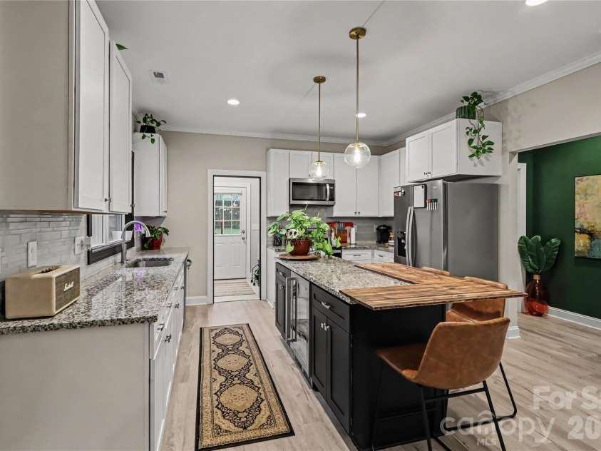 107B Wayne Avenue, Kannapolis, NC 28081.  MLS# CAR4403972, YatesRealty ID 37959. 