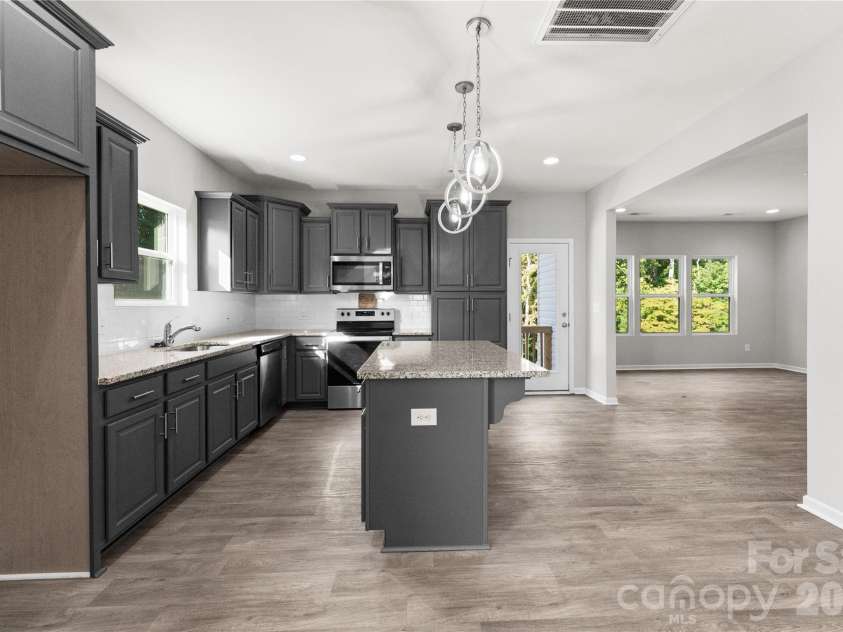 1211 Laurel Woods Drive, Gastonia, NC 28052.  MLS# CAR4340134, YatesRealty ID 3796. 