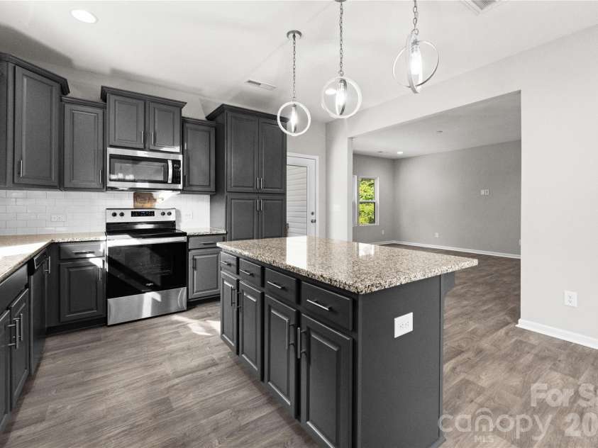 1211 Laurel Woods Drive, Gastonia, NC 28052.  MLS# CAR4340134, YatesRealty ID 3796. 