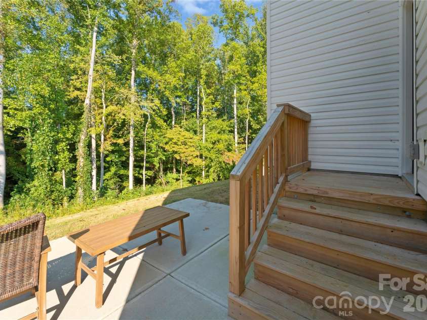 1211 Laurel Woods Drive, Gastonia, NC 28052.  MLS# CAR4340134, YatesRealty ID 3796. 