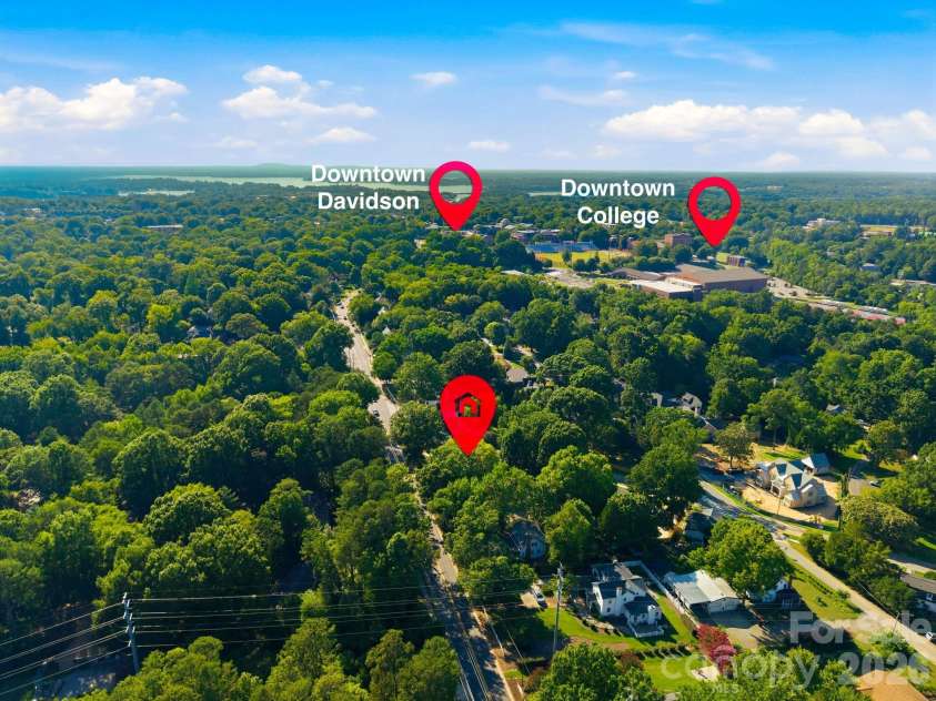 711 Concord Road, Davidson, NC 28036.  MLS# CAR4405101, YatesRealty ID 37960. 