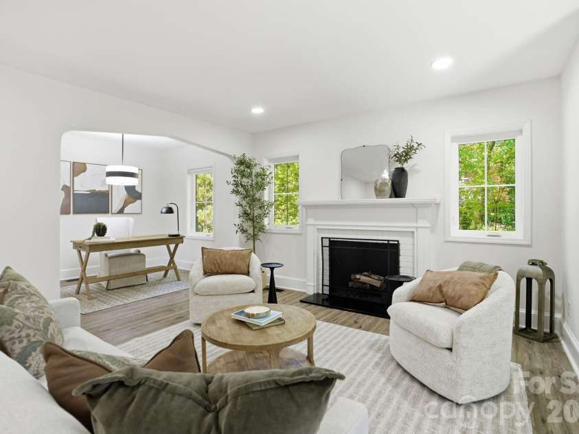 711 Concord Road, Davidson, NC 28036.  MLS# CAR4405101, YatesRealty ID 37960. 