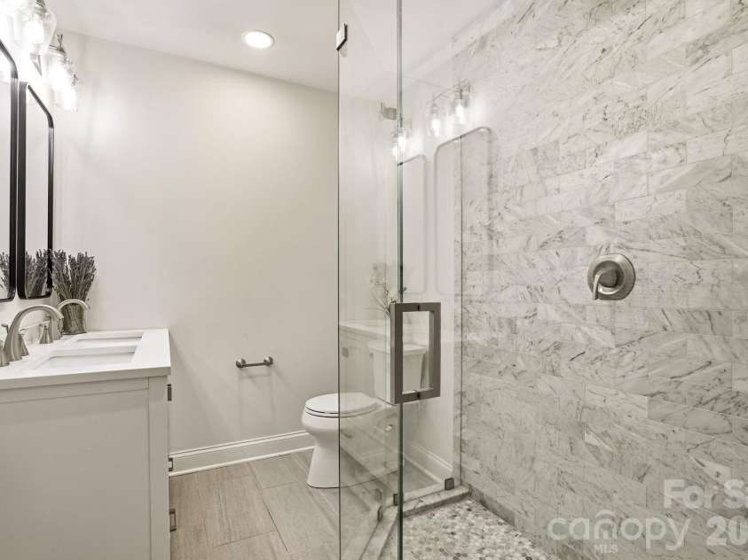 711 Concord Road, Davidson, NC 28036.  MLS# CAR4405101, YatesRealty ID 37960. 