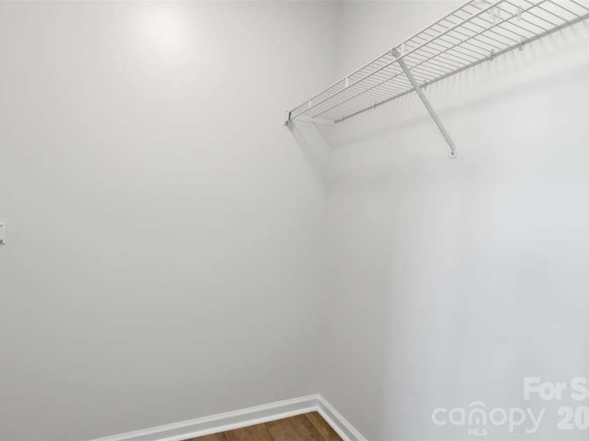 7593 Bluff Point Lane, Denver, NC 28037.  MLS# CAR4396507, YatesRealty ID 37961. 