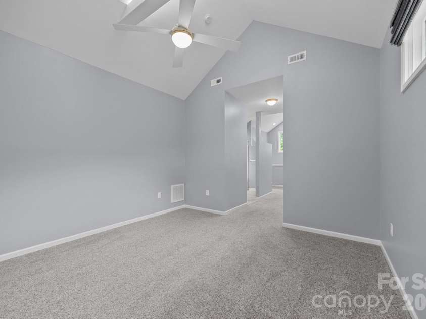 41 Beekeeper Trail, Swannanoa, NC 28778.  MLS# CAR4402946, YatesRealty ID 37962. 