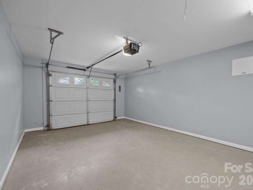 41 Beekeeper Trail, Swannanoa, NC 28778.  MLS# CAR4402946, YatesRealty ID 37962. 