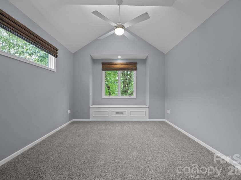 41 Beekeeper Trail, Swannanoa, NC 28778.  MLS# CAR4402946, YatesRealty ID 37962. Upper level bedroom or office space