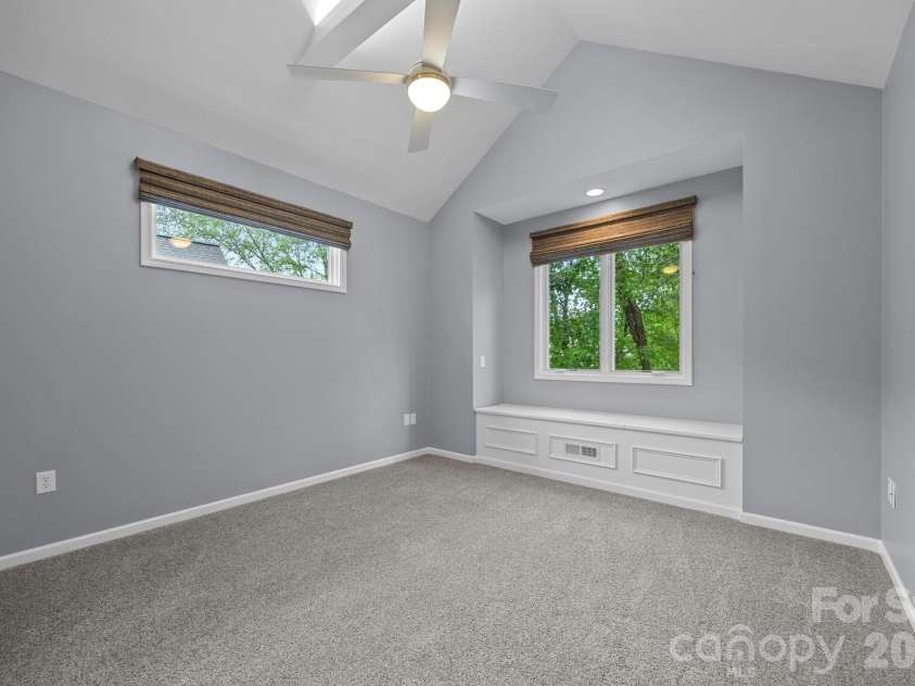 41 Beekeeper Trail, Swannanoa, NC 28778.  MLS# CAR4402946, YatesRealty ID 37962. Upper level bedroom or office space.