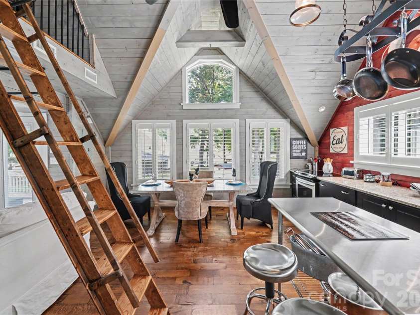 1954 White Road, Camden, SC 29020.  MLS# CAR4401638, YatesRealty ID 37965. 