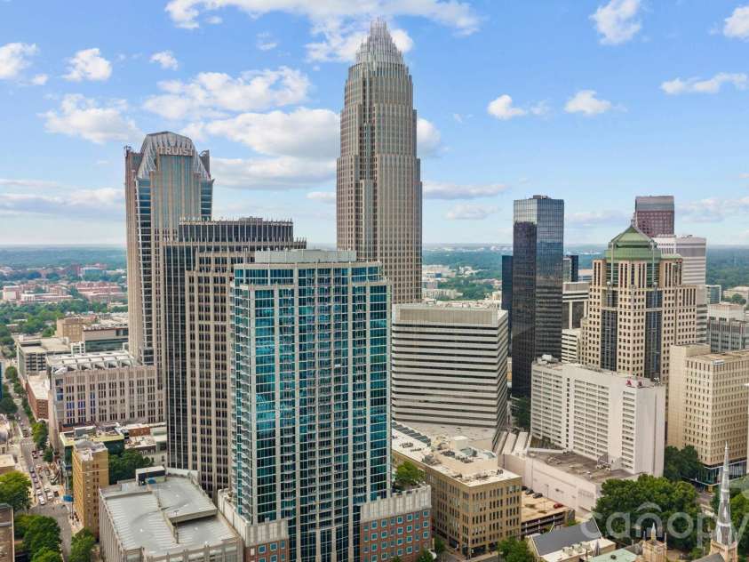 210 Church Street, Charlotte, NC 28202.  MLS# CAR4424880, YatesRealty ID 37967. 