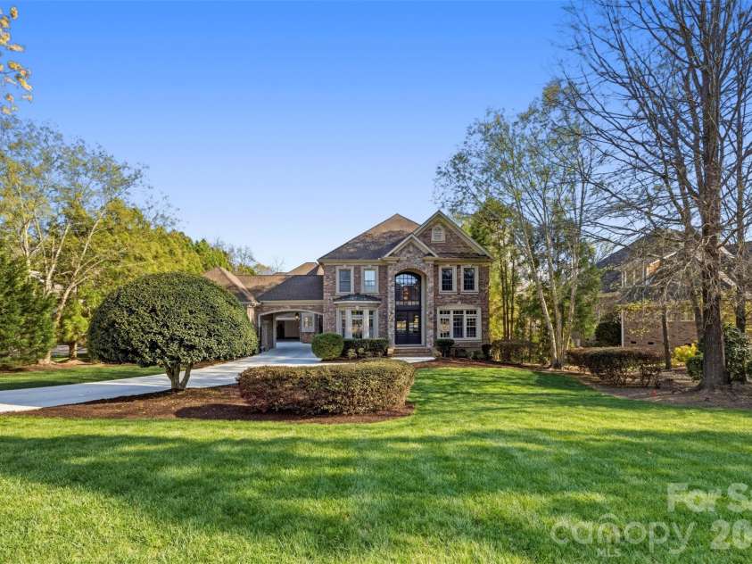 9805 Strike The Gold Lane, Waxhaw, NC 28173.  MLS# CAR4407755, YatesRealty ID 37969. 