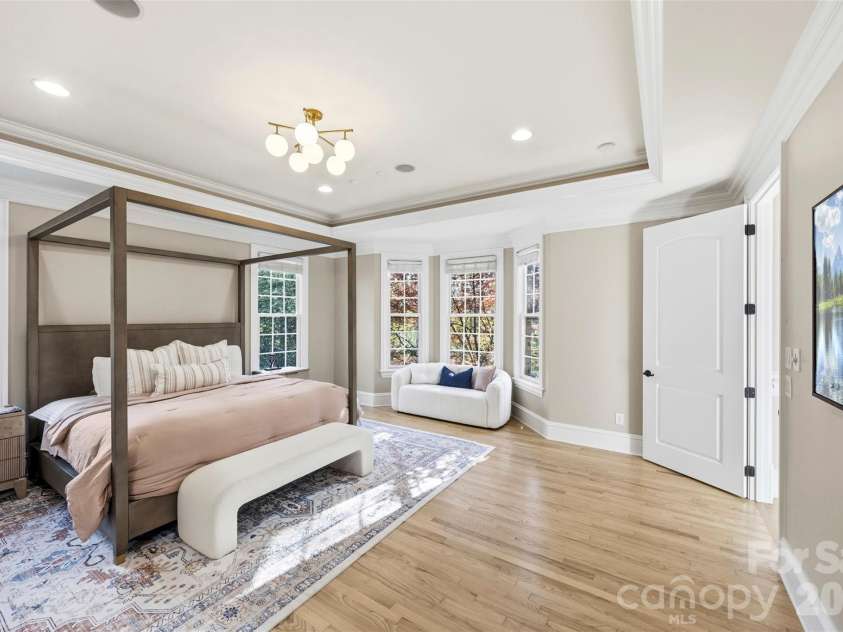 9805 Strike The Gold Lane, Waxhaw, NC 28173.  MLS# CAR4407755, YatesRealty ID 37969. Primary Bedroom