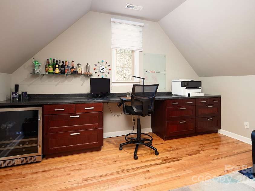 4706 Gold Finch Drive, Denver, NC 28037.  MLS# CAR4237582, YatesRealty ID 3797. Bonus Room Built ins